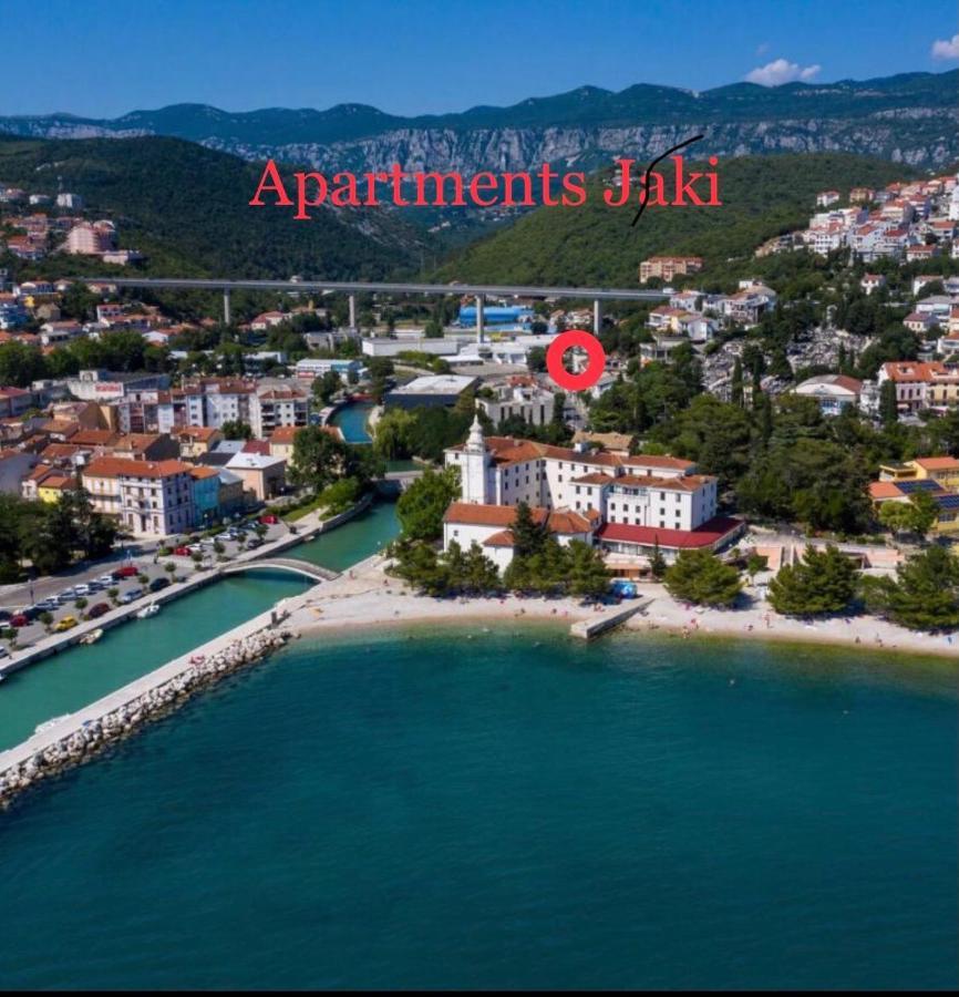 Apartments Jaki 茨里克韦尼察 外观 照片